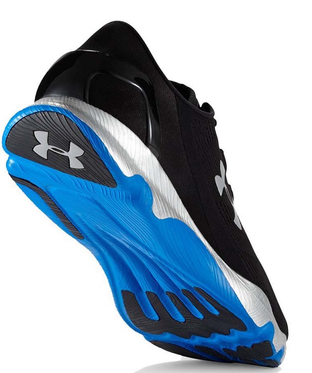 tenis de corrida under armour é bom